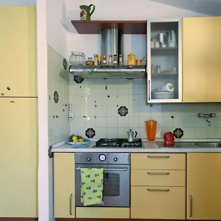 Con Terrazza A 400 Mt Dal Mare Geremèas