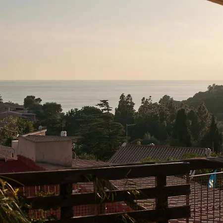 Ferienhaus Con Terrazza A 400 Mt Dal Mare *